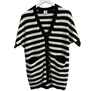 Cabi Whistle Cardigan size small 5289